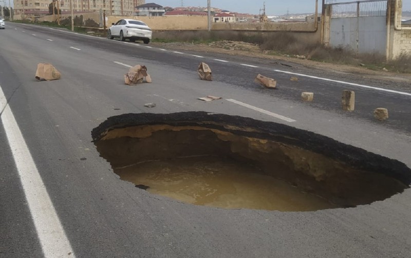 Masazırda yolun çökməsinin SƏBƏBİ - FOTOLAR - YENİLƏNİB