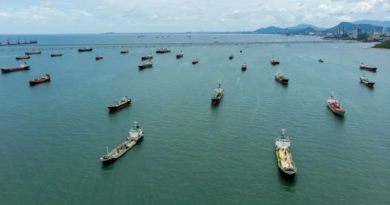 30 ölkə toplanır - Hörmüz boğazı müzakirə mərkəzində