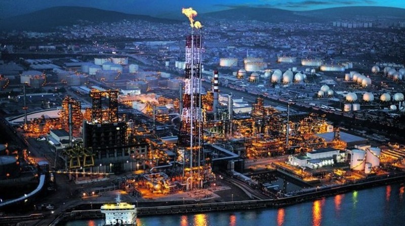 ​​​​​Enerji şirkətlərinə vergi tətbiq ed​​​​​​ilməsi təklif edildi 