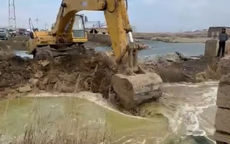 Leysana görə Puta gölünə beton boru qoyuldu - Video