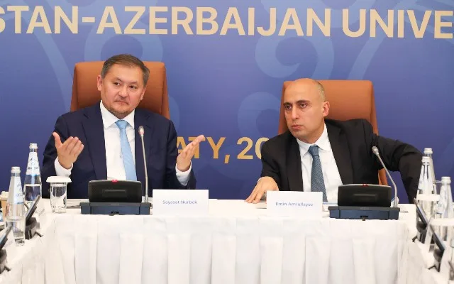 Almatıda Qazaxıstan və Azərbaycanın II Rektorlar Forumu keçirildi - FOTOLAR