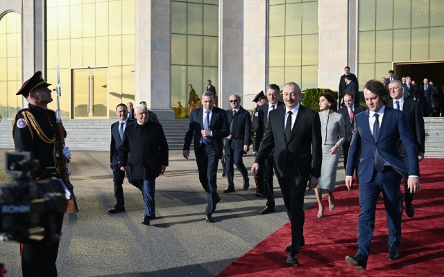 İlham Əliyevin Gürcüstana səfəri başa çatdı - FOTOLAR