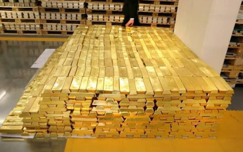 Türkiyənin qızıl ehtiyatları 702 tona çatıb