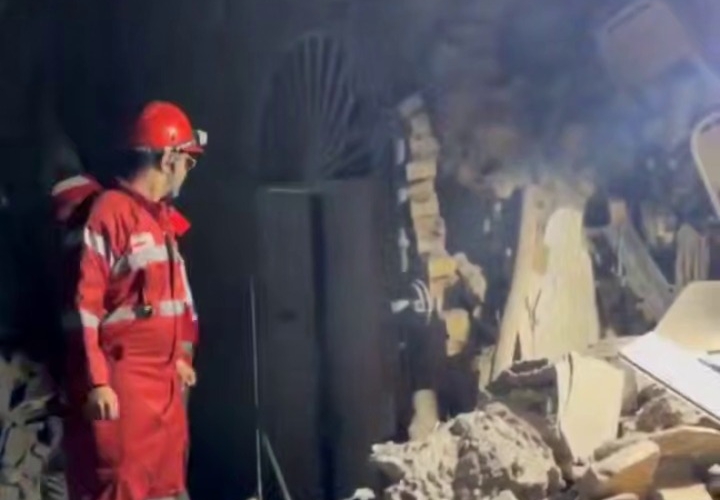 Tehranda sinaqoq BOMBALANDI - VİDEO