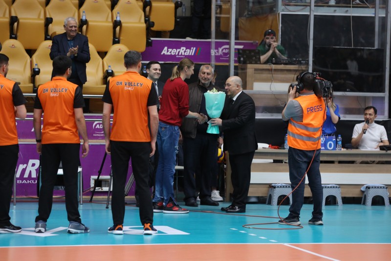 Natalya Məmmədova Azərbaycana gəldi - Video