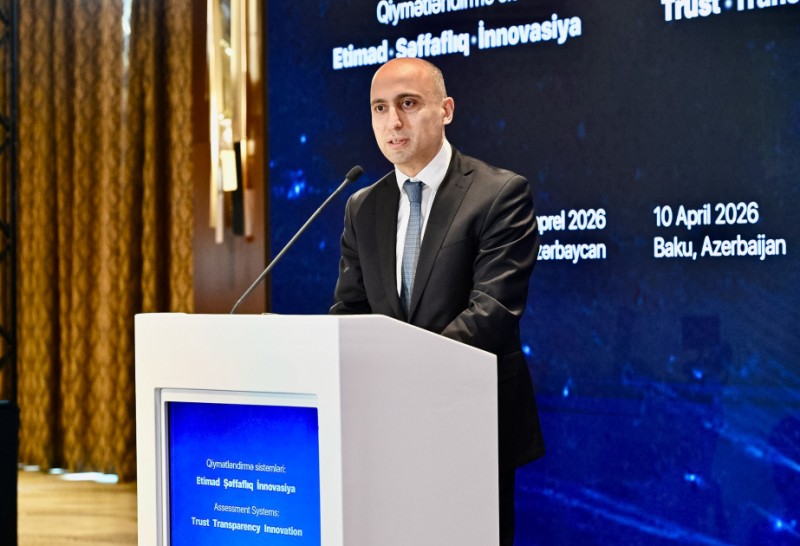 “İmtahan sualları çaşdırmaq yox, bacarığı ölçmək üçündür” – Emin Əmrullayev