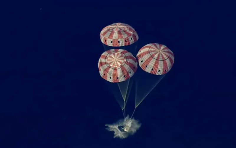 Ay missiyası Yerə qayıtdı - VİDEO