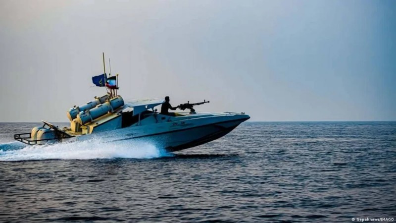 Pakistan sahillərində katerə hücum - Ölənlər var