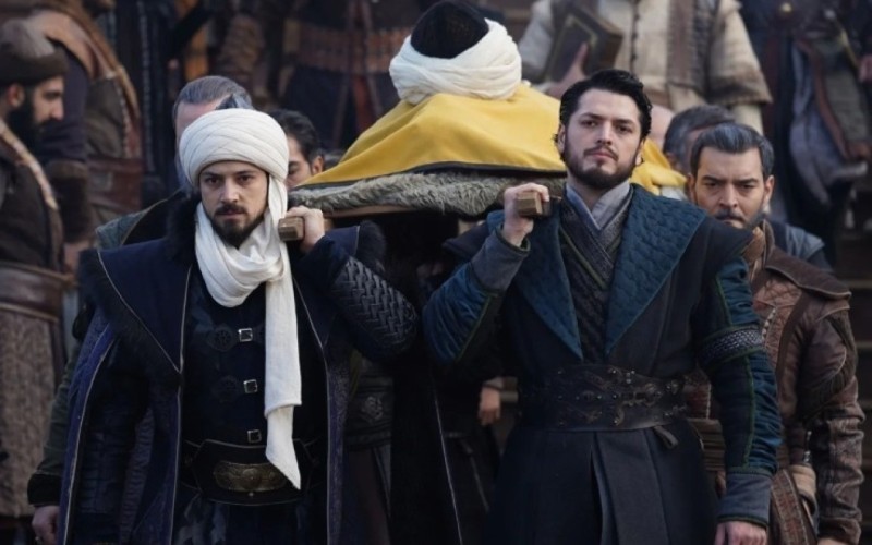 7 il sonra məşhur seriala vida edir - FOTO