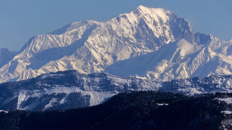 Naxçıvana qar yağır
