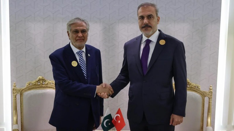 Hakan Fidan pakistanlı həmkarı ilə müzakirə APARDI