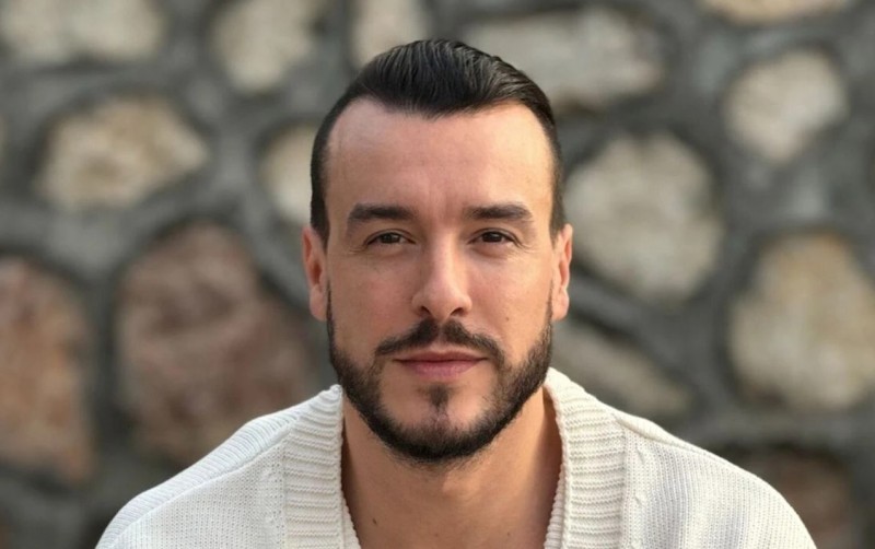 Cem Adrian sərbəst buraxıldı