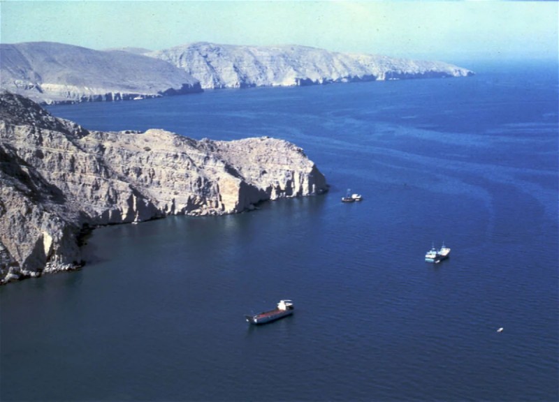 İran Hörmüz boğazını açdı