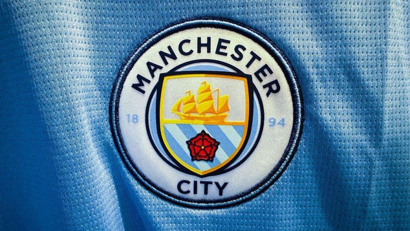 “Mançester Siti” çempionluq medallarını satışa çıxardı 