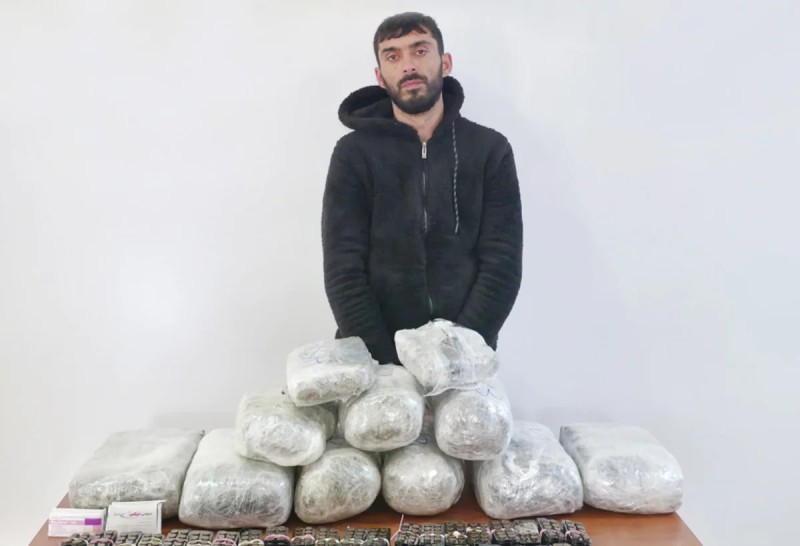 İrandan Azərbaycana narkotik keçirmək istədi - Saxlanıldı