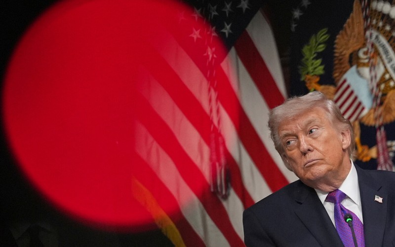 “Ağıllı davransalar, onları firavan gələcək gözləyir” - Tramp