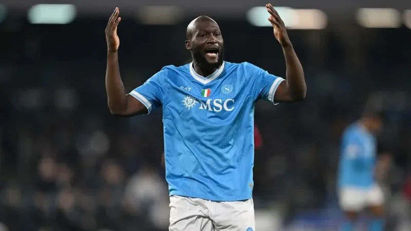 "Napoli" Romelu Lukakunu 150 min avro cərimələyib