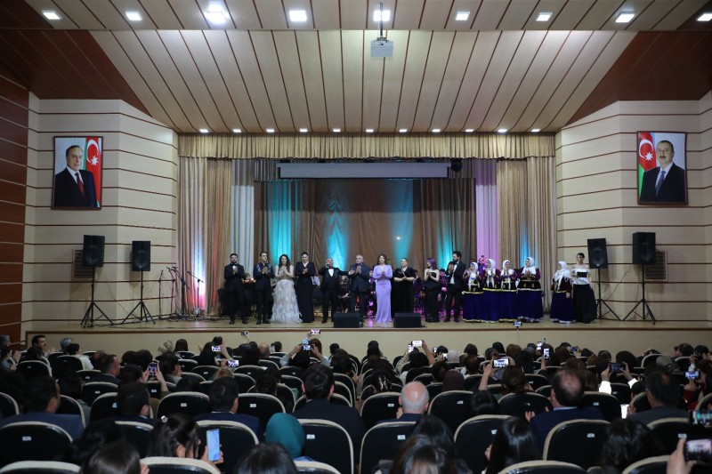 Rəşid Behbudov adına teatrın Lənkəranda qastrol konserti - FOTOLAR