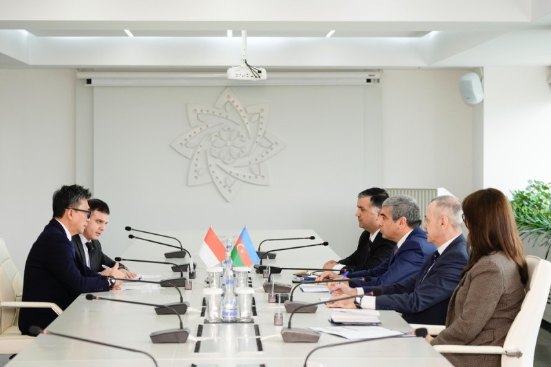 Anar Əliyev İndoneziya səfiri ilə görüşdü - FOTO