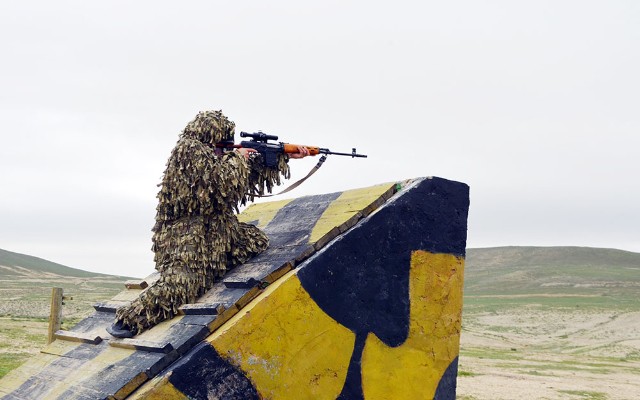 “Ən yaxşı snayper” adı uğrunda yarışı keçirildi - FOTOLAR