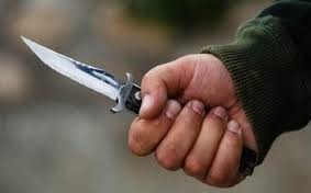 Bakıda məktəbli sinif yoldaşına bıçaqla xəsarət yetirdi