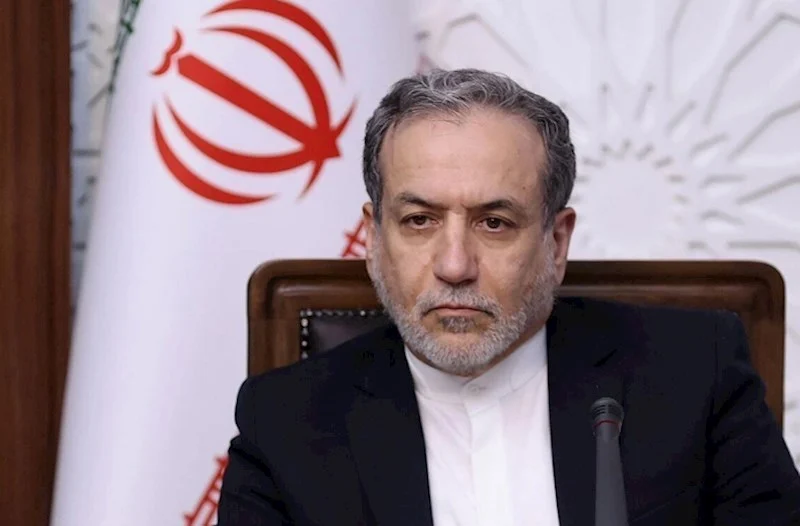 Əraqçi səudiyyəli həmkarı ilə danışdı