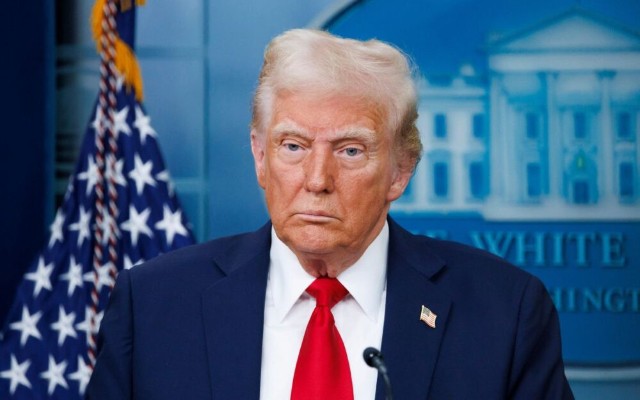 Tramp İranla bağlı iclas keçirəcək