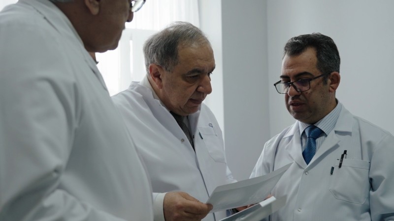 10 saatlıq unikal əməliyyat: Pasiyentin öz sümüyü ilə yeni çənə quruldu - FOTO - VİDEO