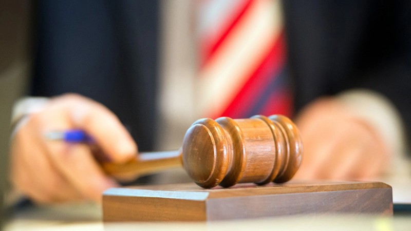 Bağlanmış 4 bankın əmlakları hərraca çıxarılır