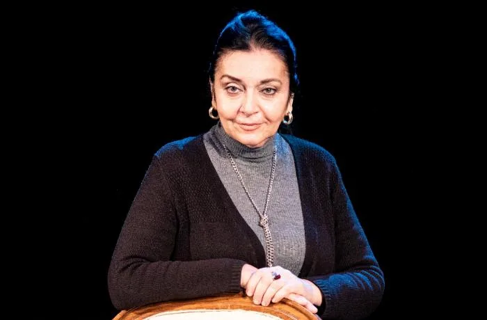 "Nəvəmi gec-gec görürəm, burnumun ucu göynəyir"