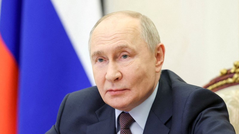 Putin: Çətinliklər müvəqqətidir, amma Rusiya əbədidir