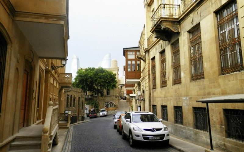 Bu avtomobillər İçərişəhərə buraxılmayacaq