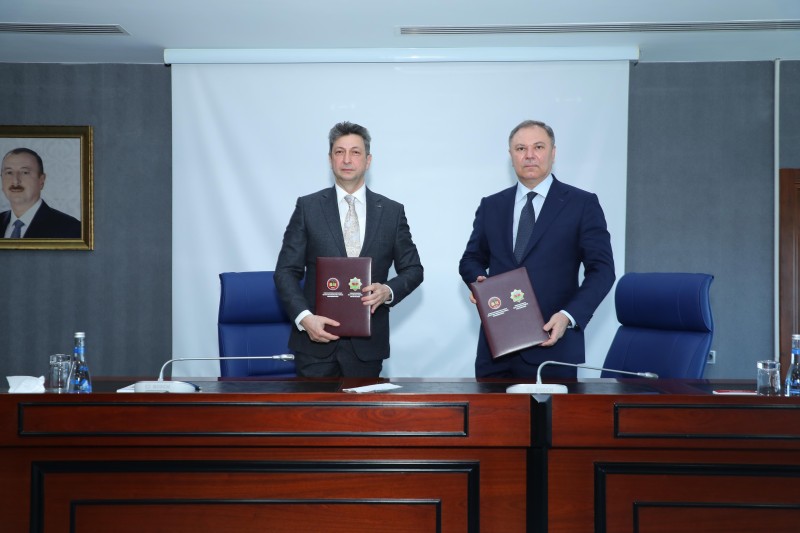 Səhiyyə Nazirliyi bu qurumlarla anlaşma memorandumu imzaladı