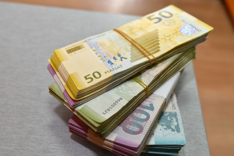 Banklar kreditlərdən nə qədər gəlir əldə edib?