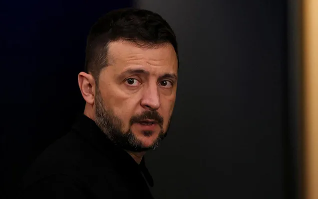 Zelenski hərbçilərin maaşlarını 400 minə qaldıracaq