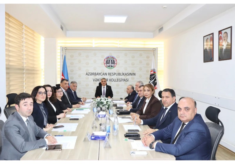 Azərbaycanda bir vəkilə töhmət verilib