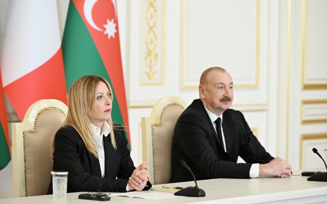 Prezidentin fikrini dinləmək çox maraqlı oldu - Meloni