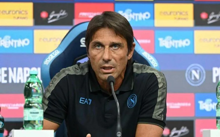 "Napoli"nin baş məşqçi postundan ayrıla bilər
