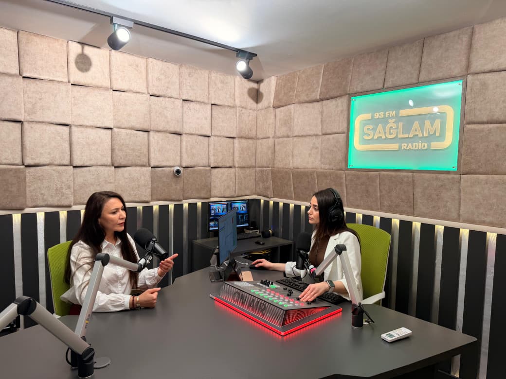 “Smartfonlar yuxumuzu oğurlayır” – Mütəxəssisindən xəbərdarlıq