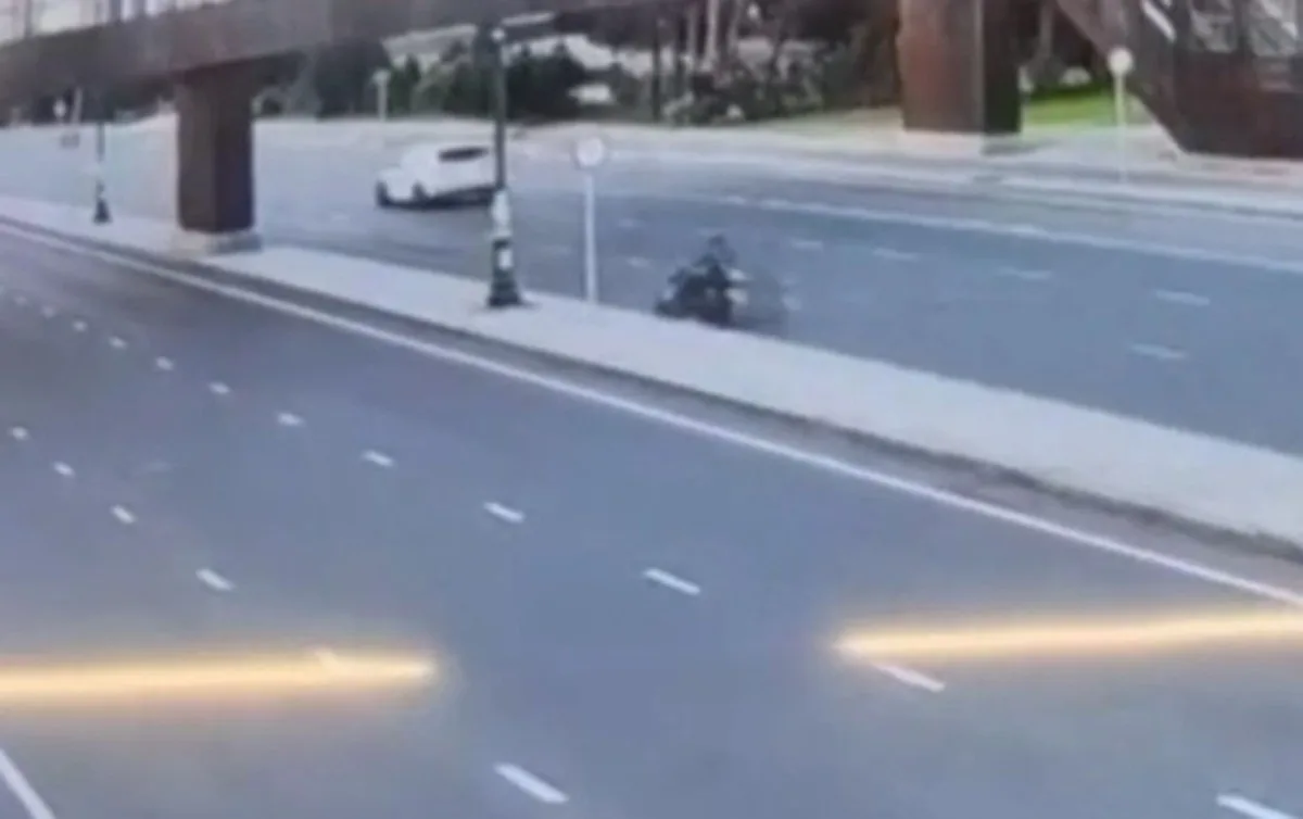 Sürətlə keçidə çırpıldı:26 yaşlı gəncin faciəvi ölümü+Video- YENİLƏNİB