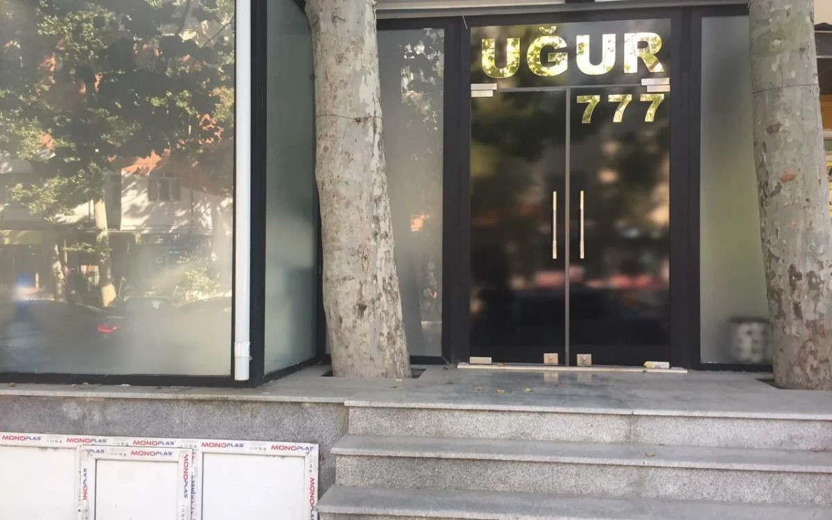 “UĞUR 777 estetik mərkəz”lə bağlı - Məhkəmə