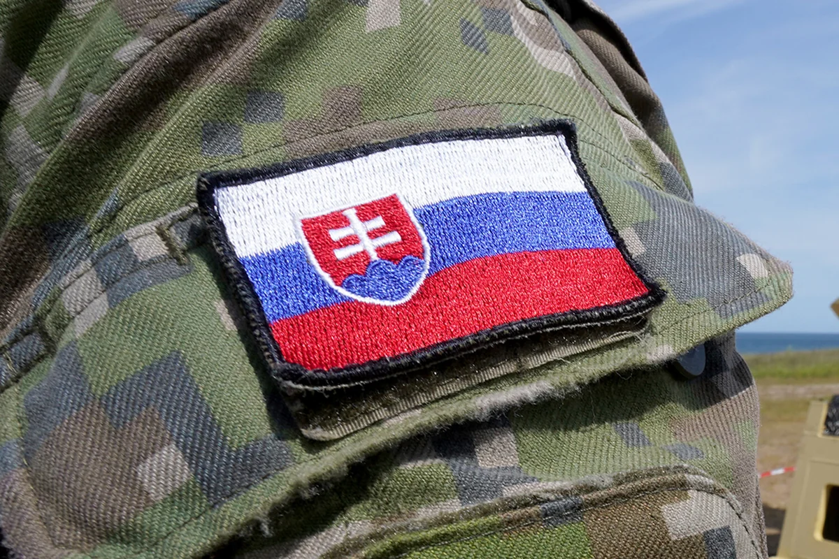 Slovakiya Ukrayna ilə bütün sərhəd keçid məntəqələrini bağladı