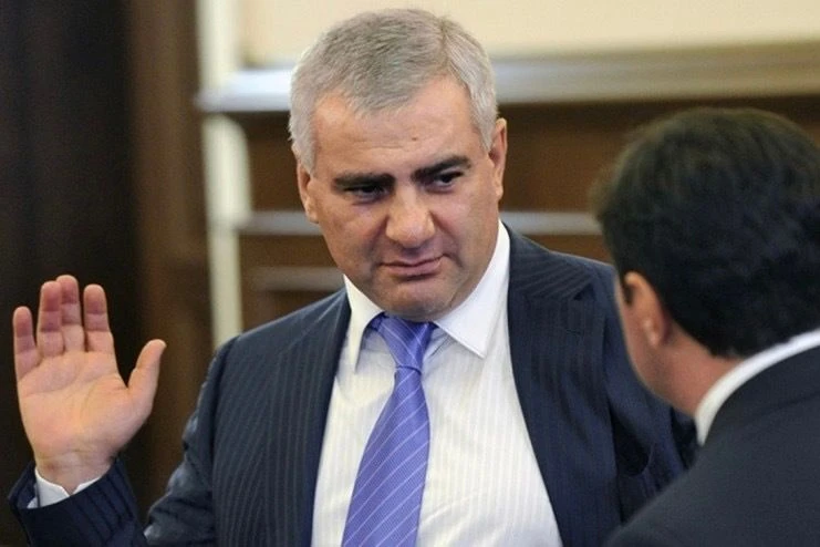 Karapetyanın “Qarabağ” etirafı: reallıqla revanşizm arasında sıxışan Ermənistan