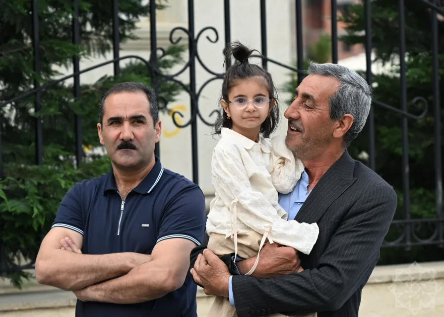 Şükürbəyli sakinlərinə açarlar verildi - YENİLƏNİB