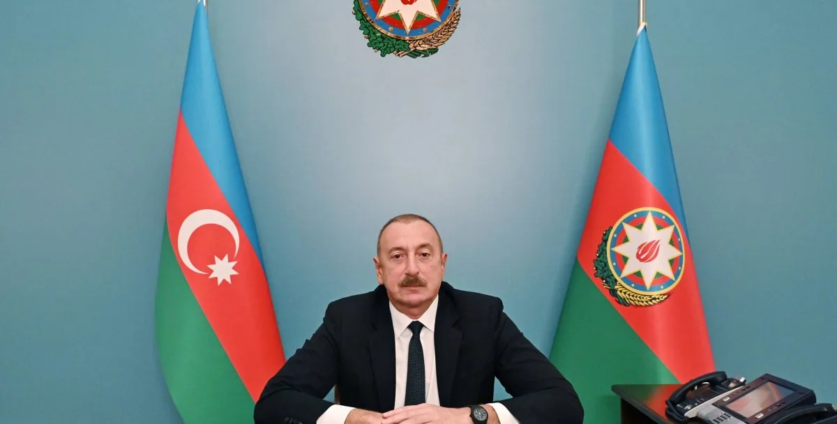 Prezident Baxış Babayevi təltif etdi