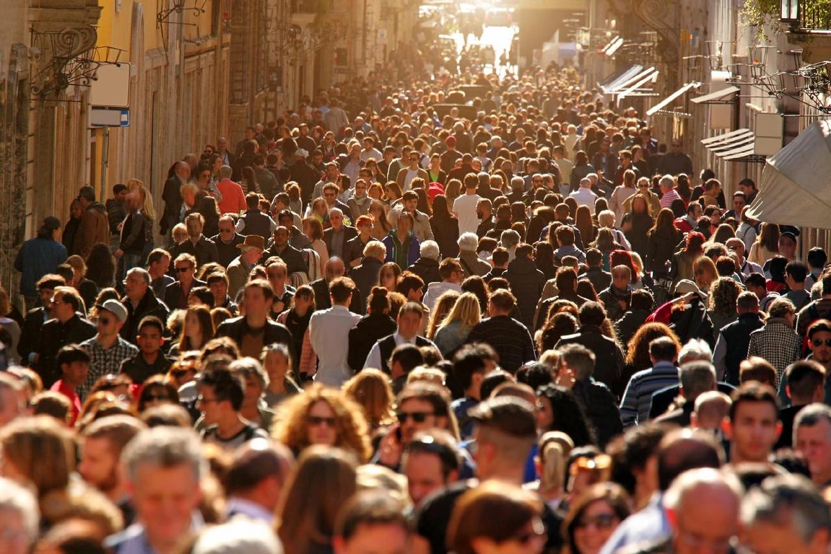 40 ildən sonra dünya əhalisi yarıbayarı AZALA BİLƏR