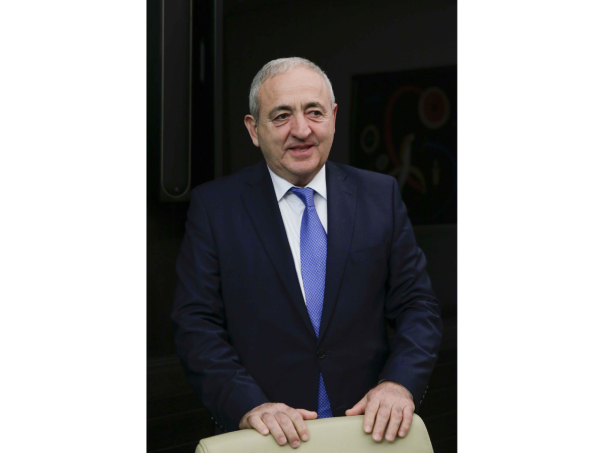 Prezidentin Şöhrət ordeni verdiyi Asəf Hacıyev KİMDİR? - DOSYE