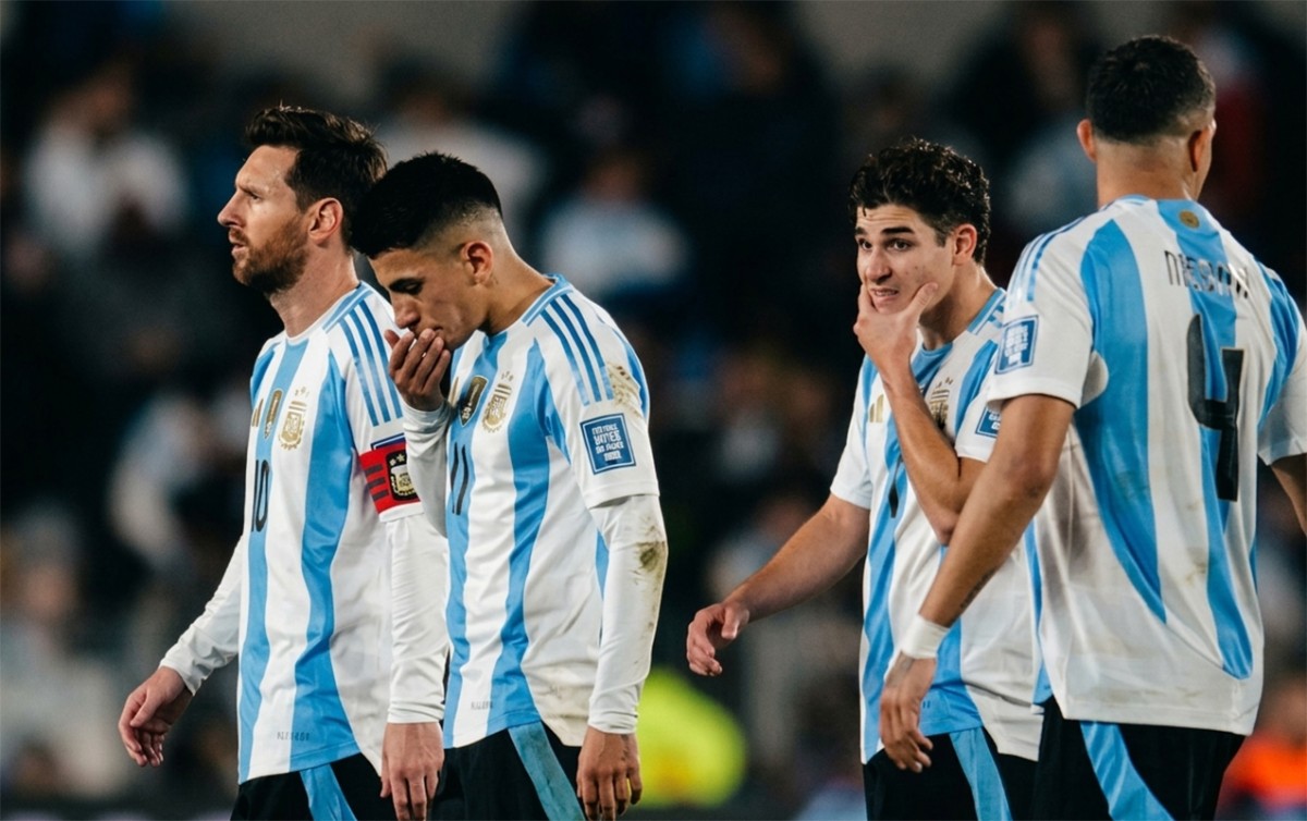Argentina DÇ-2026 üçün heyətini açıqladı - Messi siyahıdadır