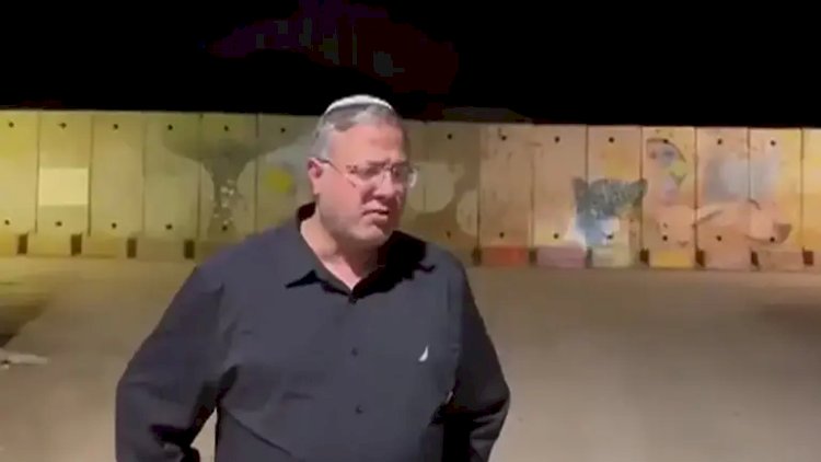 İsrailli nazir Beyrutu yer üzündən silməyi təklif etdi