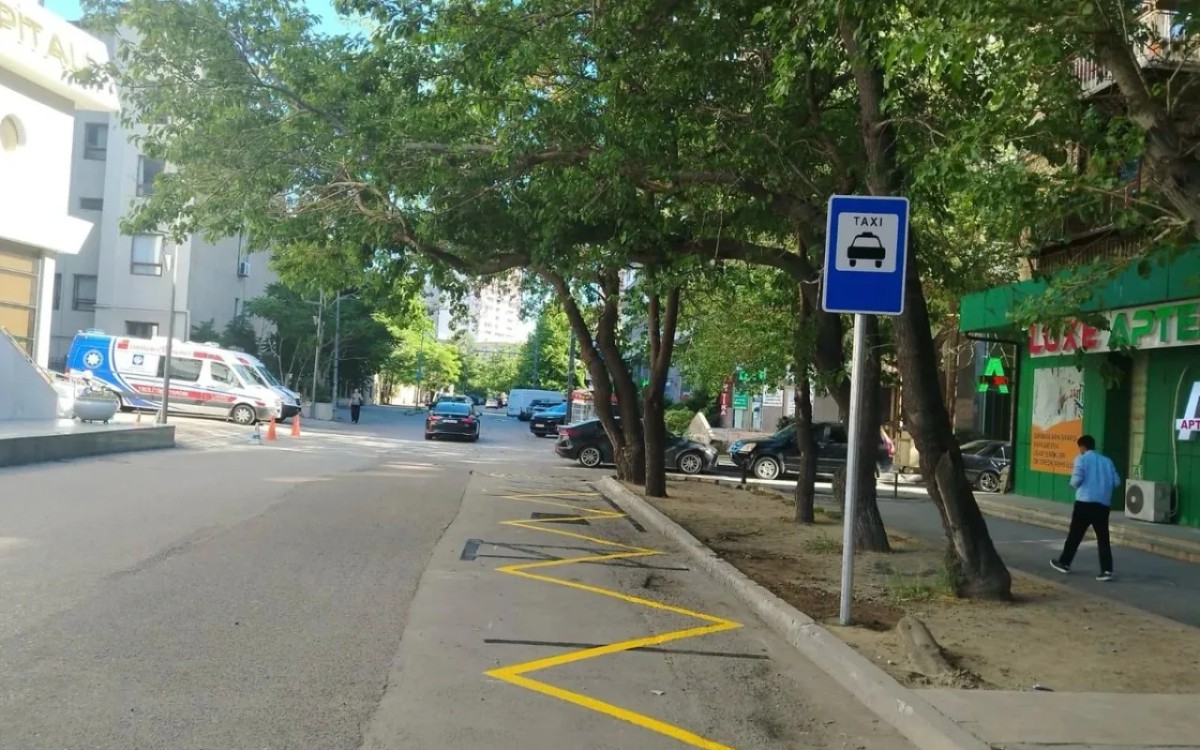 Bakıda iki ünvanda minib-düşmə yeri yaradıldı - FOTO